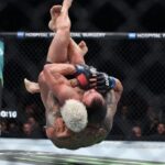 Hasil UFC 309: Adu Jotos Seru, Oliveira Kalahkan Chandler