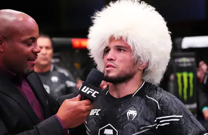 Umar Nurmagomedov Desak Aljamain Sterling Dukungnya Rebut Gelar UFC