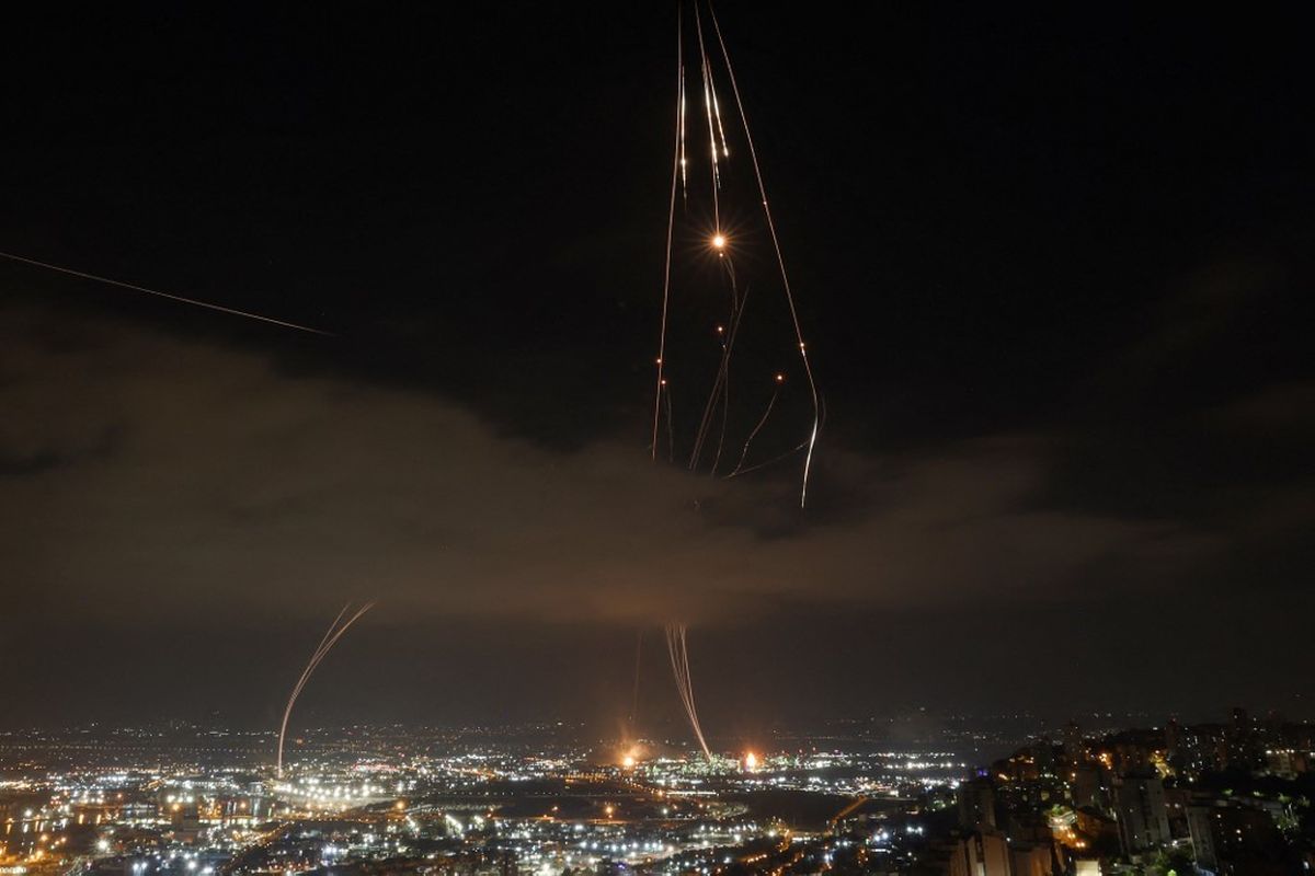 Diserbu Balik Iran Bertubi- tubi, Israel Tercengang Amati Keahlian Teheran